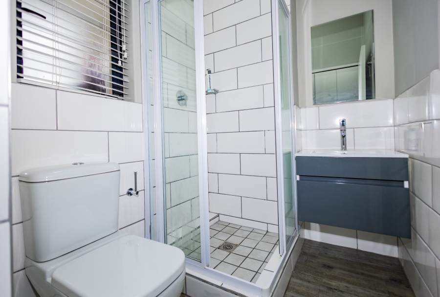 1 Bedroom Property for Sale in Haasendal Western Cape